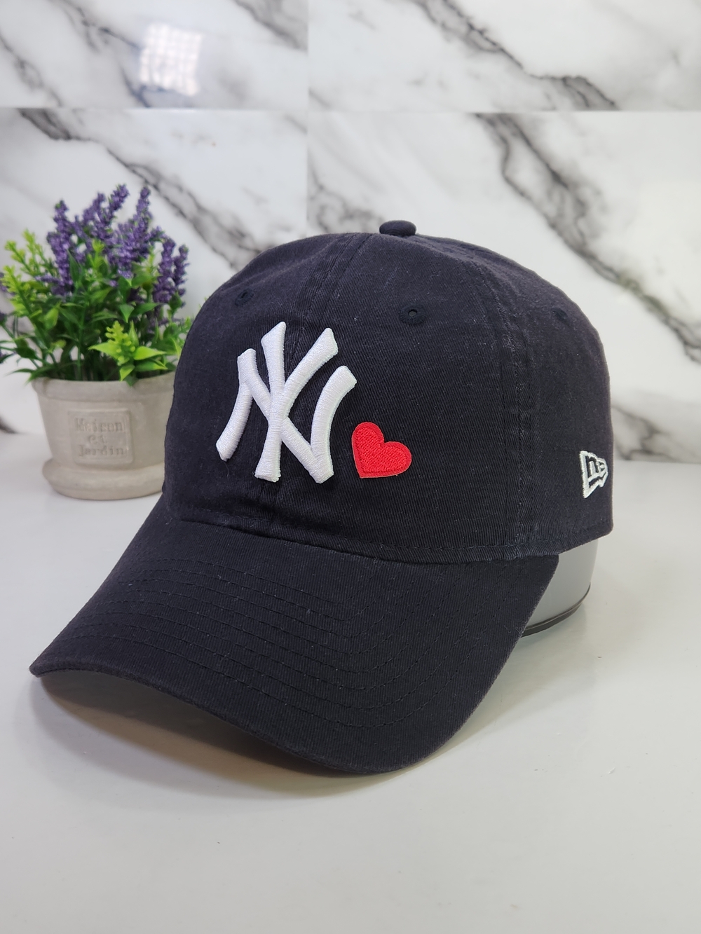 NY Cap. New York. New Era Cotton Womens Navy NY Heart Embroidered Baseball Cap.